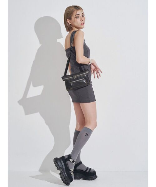 EVRIS 今季　バックルモチーフスニーカーサンダルSサイズ美品！ EVRIS 今季 バックルモチーフスニーカーサンダルSサイズ美品