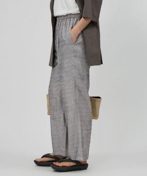 BABYLONE（バビロン） パンツ フラワープリントパンツ レディース