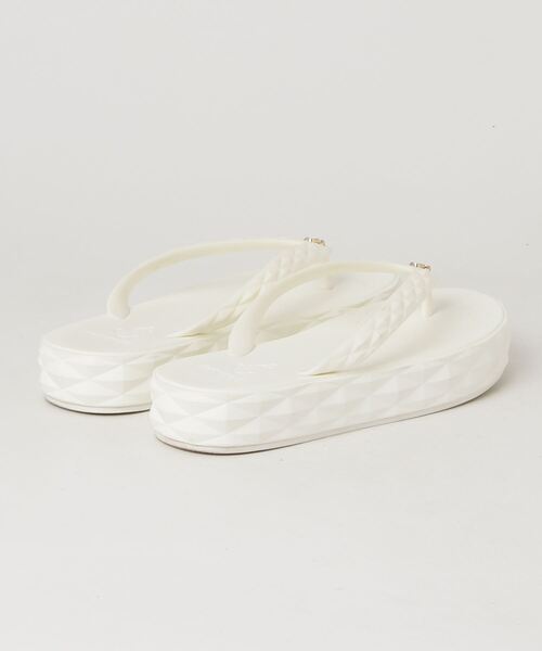 JIMMY CHOO サンダル　ホワイト美品　36 JIMMY CHOO（ジミーチュウ） ビーチサンダル 36 ホワイト レディース