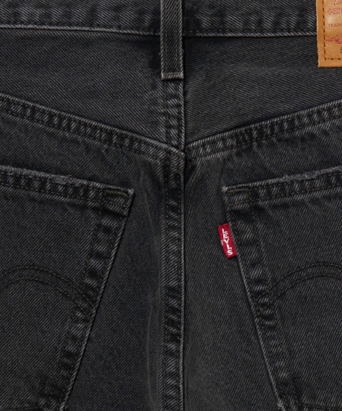 女性のジーンズ　グレー(23) Levie’s Levi's 「Levi's」 ダメージ加工デニムパンツ 23inch グレー