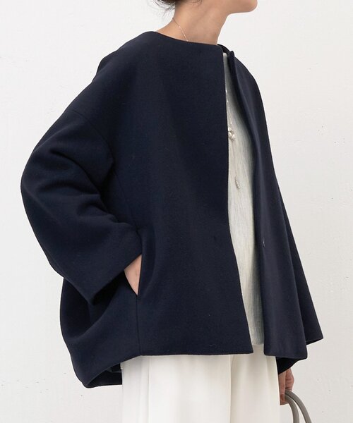 BEARDSLEY ノーカラーコート コート 後ろぷっくりウールショート