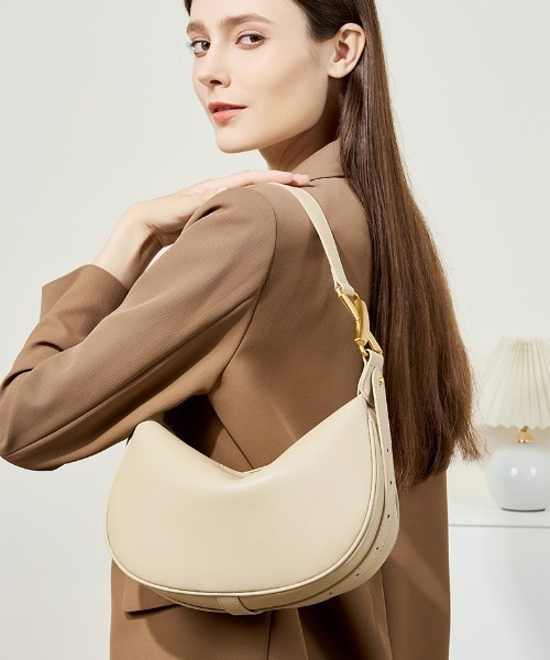ショルダーバッグ バッグ 「 NiiNa / ニーナ 」高品質牛革ソフトカーブ