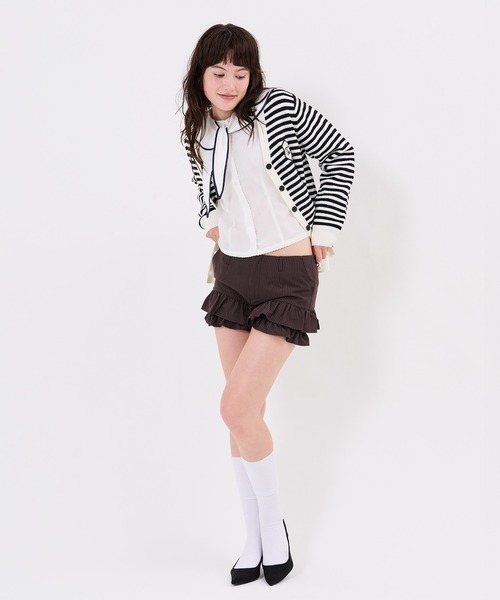 TINA：JOJUN（ティーナジョジュン） パンツ ピンストライプ ティアード