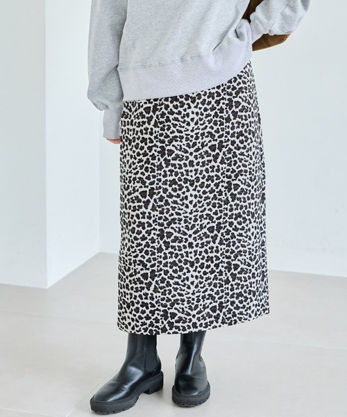 LAVEANGE（ラビアンジェ） スカート レオパードジャガードスカート