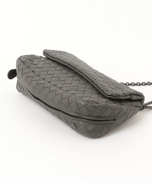 BOTTEGA VENETA（ボッテガ・ヴェネタ） イントレチャート チェーン