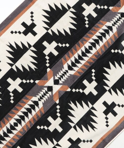 タオル 「PENDLTON:ペンドルトン」PWM JACQUARD SPA TOWEL/バスタオルの画像
