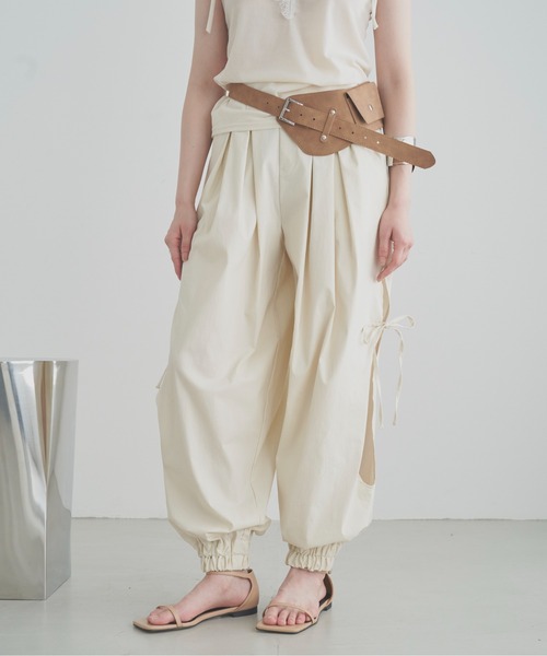 美品 オールドマンズテーラー ALADDIN GUM アラジン パンツ ベージュ SOEMIN（ソミン） スラックス パンツ Aladdin pants／アラジンパンツ