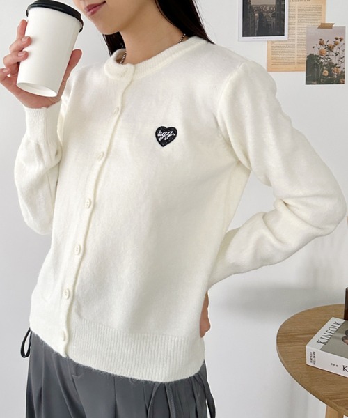 CLEA カーディガン ワンポイントハート刺繍カーディガントップス