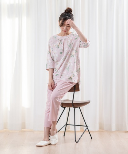 【新品】ミラショーン　 接結ニットパジャマ(M)　秋口から春先まで　ピンク 新品】ミラショーン 接結ニットパジャマ(M) 秋口から春先まで ピンク