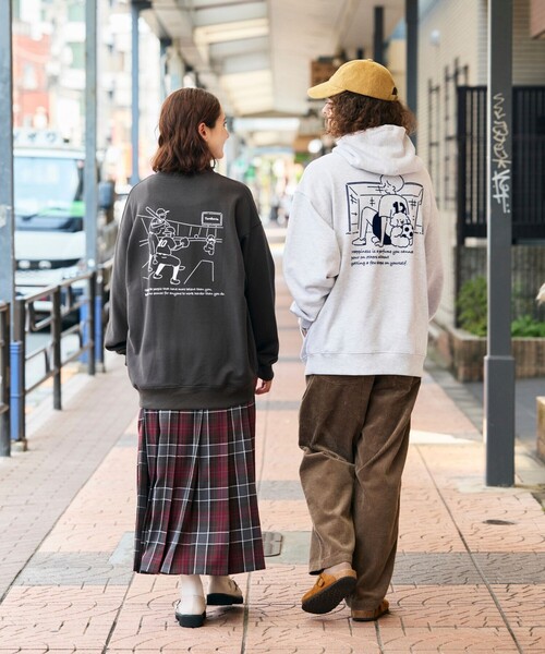☆★VIP価格★☆『Barrow』グラフィックプリントパーカー セール】tombonia/トムボニア 別注 フットボールグラフィック