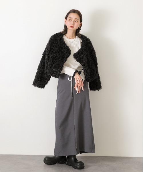 美品✨アドーア ノーカラージャケット ショート丈 フレア