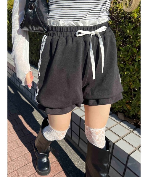 【CHIGNON 2025 】レースサイドラインパンツ　新品未使用 CHIGNON サイドラインシアーパンツ（その他パンツ）｜CHIGNON