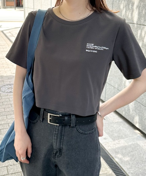 solleim（ソルレム） tシャツ クロップド刺繍Tシャツ レディース