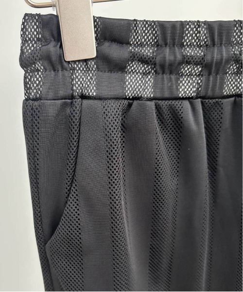 3052【LONDA】美品 シアーパンツ ロング 透け感 ブラック トレンド パンツ 夏服にピッタリな涼しい透け感シースルーシアーロング