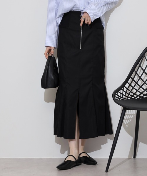 COMME des GARÇONS】ボーン入り マーメイドライン 黒 スカート COMME