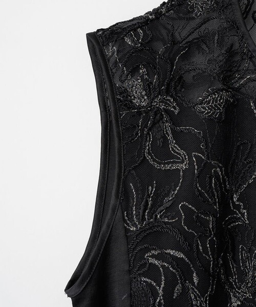 ミューラル（MURRAL） Petal shirt Black デザインシャツ ミューラル（MURRAL） Petal shirt (Black)