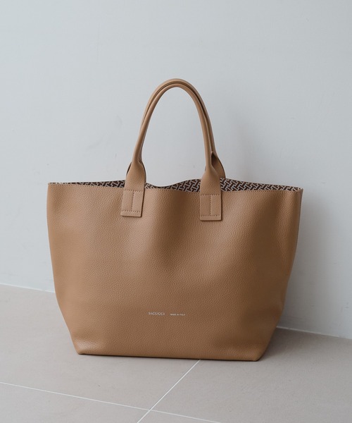 IACUCCI（イアクッチ） トートバッグ オペラ L CERVO/STAMPA INTERNA