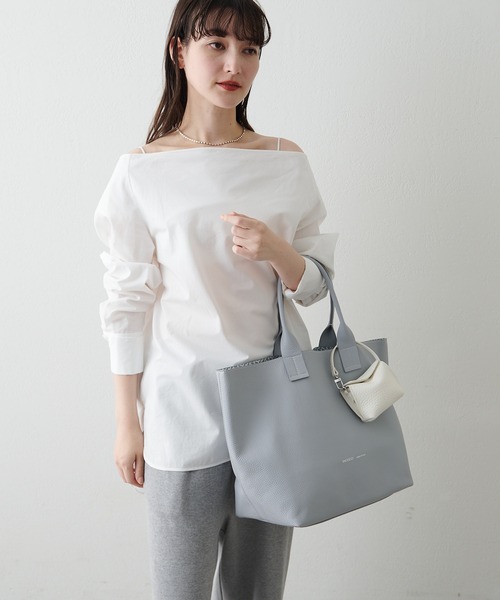 IACUCCI（イアクッチ） トートバッグ オペラ L CERVO/STAMPA INTERNA