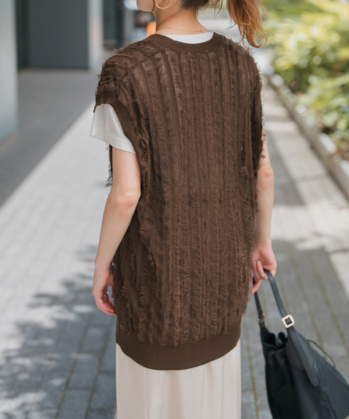 Spick & Span フリンジニットベスト ナチュラル Spick & Span（スピックアンドスパン）の「フリンジニットベスト