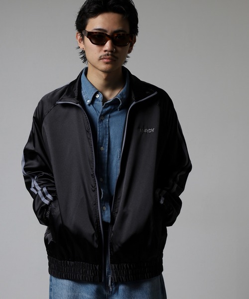 NERDY ジャージ ブラック NERDY ジャージ グロッシートラックトップ レディース