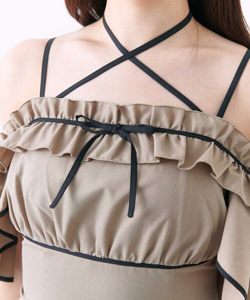Belle Charme ベルシャルム　フリルオフショルダーワンピース Belle Charme ワンピース 半袖 「Belle Charme」Frill Offshoulder