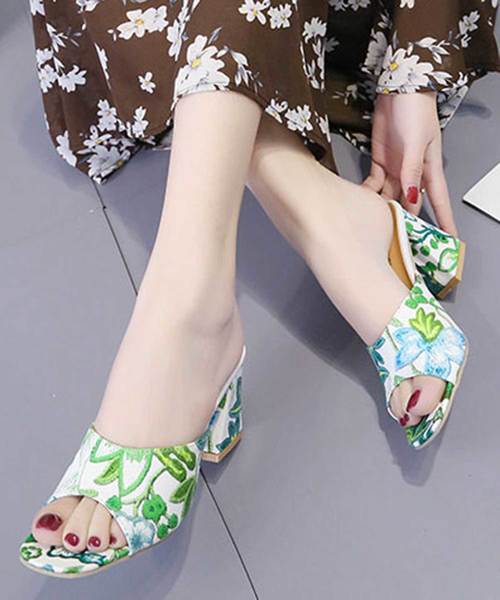 KYOU Embroidered Leather Sandals by HARUTA 