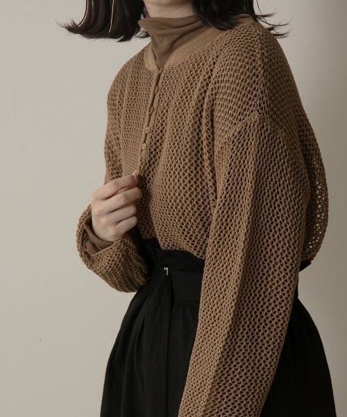 ニット/セーター lawgy sleeve button knit lawgy（ラウジー）の「bi color sleeve button knit（ニット/セーター