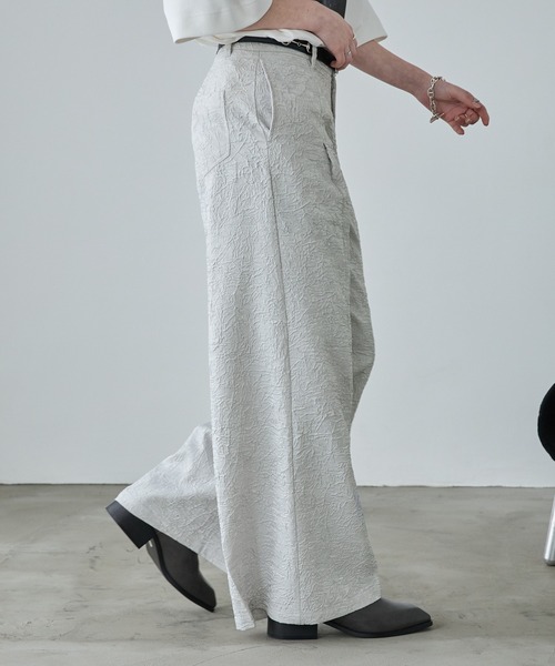 Spielio スラックス 「Spielio」Foil printed embossed slacks
