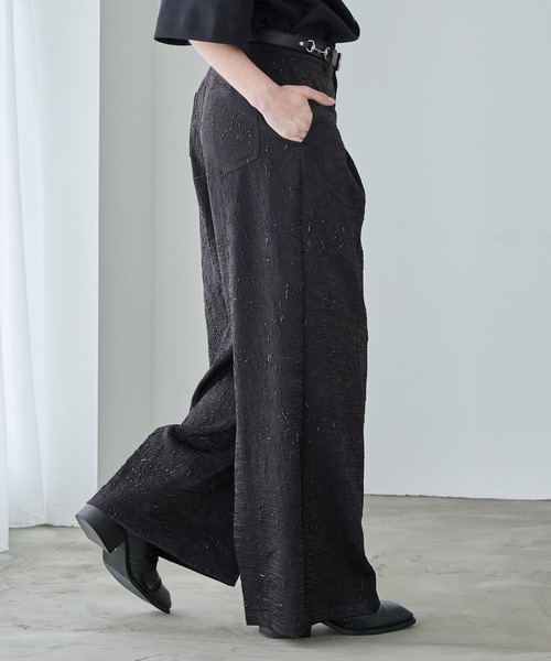 Spielio スラックス 「Spielio」Foil printed embossed slacks