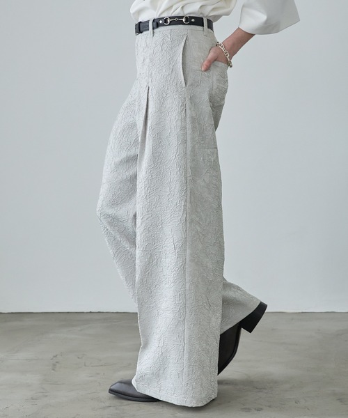spielio 箔プリントシボ加工スラックス Spielio スラックス 「Spielio」Foil printed embossed slacks