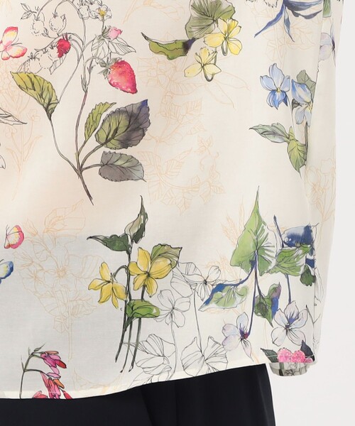 美品 TOMORROWLAND collection ブラウス 白七分袖 TOMORROWLAND collection 「TOMORROWLAND collection」 7分袖