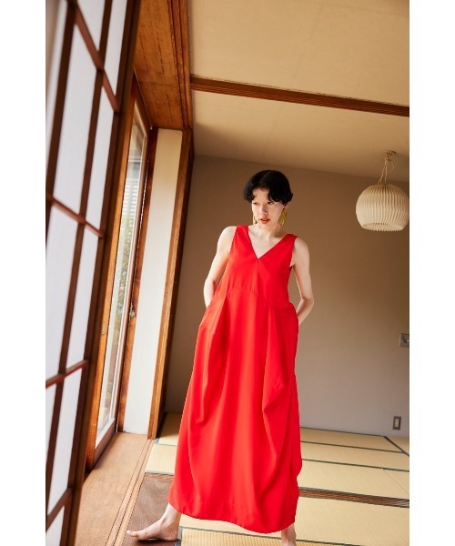 OMMO（オーエムエムオー） ワンピース IRREGULAR PATTERN V NECK OP