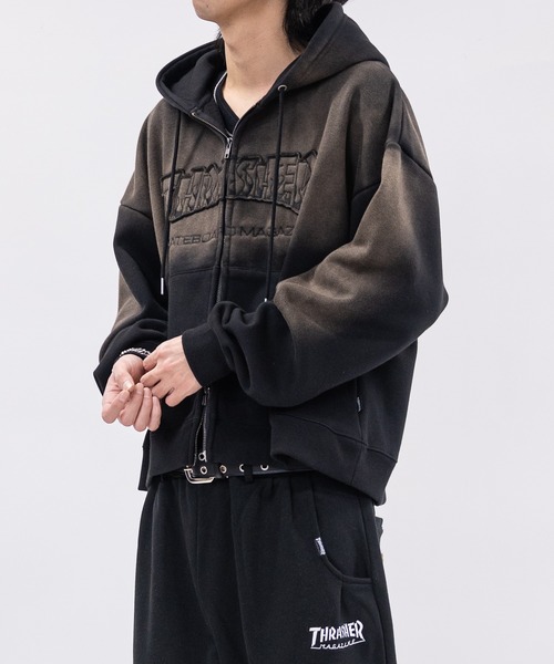 鬼フェード‼︎ スラッシャー thrasher プルオーバー パーカー 炭黒 L THRASHER（スラッシャー） パーカー 「at」「THRASHER/スラッシャー