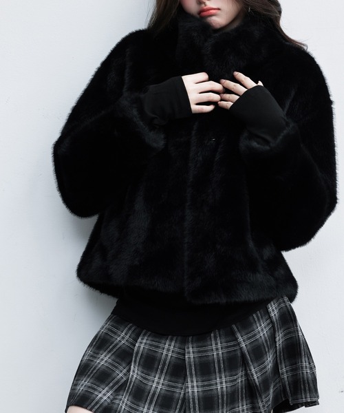 VEILA コート アウター フェイクファーボリュームジャケット