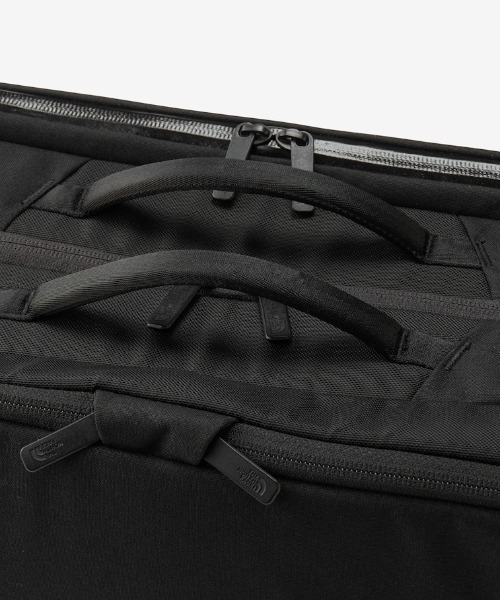 ノースフェイス デイバック リュック ザ ノース フェイス THE NORTH FACE Shuttle Max シャトルマックス メンズの画像