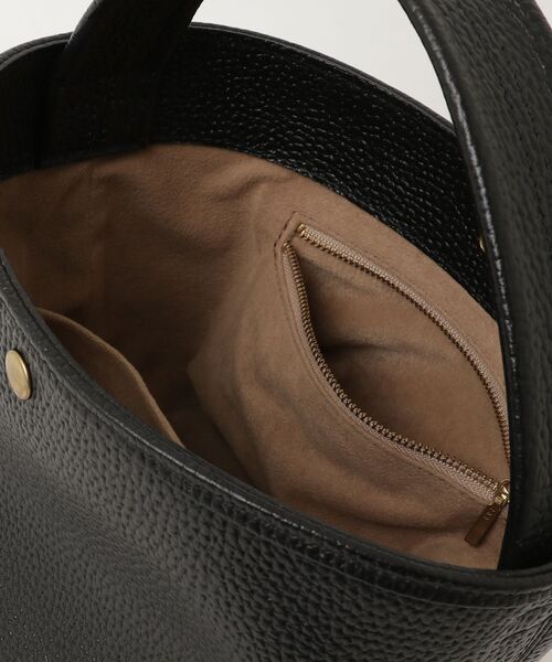 「Ch!iii BAG」 Shrink Leather Bascket ハンドバッグ - ブラック レディース_画像4