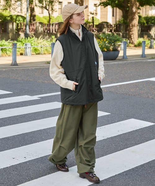 ベスト ジレ ナイロンワンポイント中綿ベスト レディース メンズ | ブランド登録なし | 21