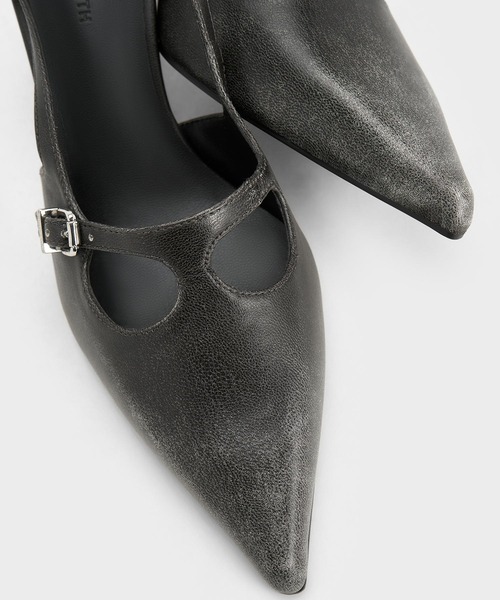 CHARLES ＆ KEITH（チャールズ&キース） パンプス Tバー バックル