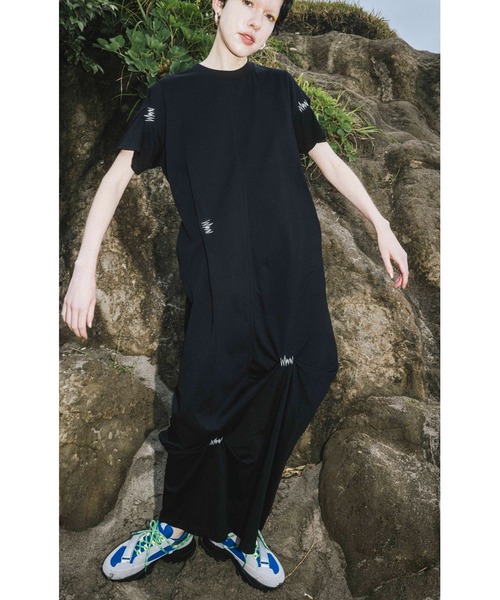 OMMO(オーエムエムオー) ドレス IRREGULAR TUCK T- OP : ZOZOTOWN OMMO(オーエムエムオー) ドレス IRREGULAR TUCK T- OP : ZOZOTOWN
