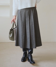 高級　ROPE　スカートスーツ　ウール素材　ストライプ　メタルタグ　美品 高級 ROPE スカートスーツ ウール素材 ストライプ メタルタグ 美品の