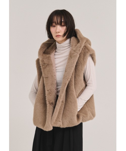 美品✨セオリー エコファー フェイク 毛皮 ジレ ベスト クリーニング済 L ベスト ジレ フェイクファーベスト レディース : ZOZOTOWN Yahoo!店