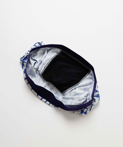気紛れな出品なので、これ1つしか出品しません…Mサイズのホワイトです！ BLUE BLUE（ブルーブルー） ボクサーパンツ 前開き ランダムBLUE