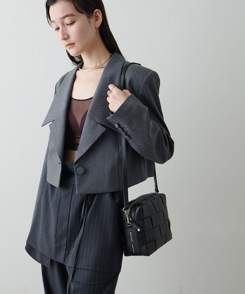 IACUCCI ブラック ショルダーバッグ IACUCCI（イアクッチ） ショルダーバッグ FREE ブラック レディース