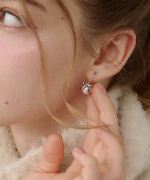 TITTY＆CO.（ティティーアンドコー） ピアス 「Monnette」リボンパール