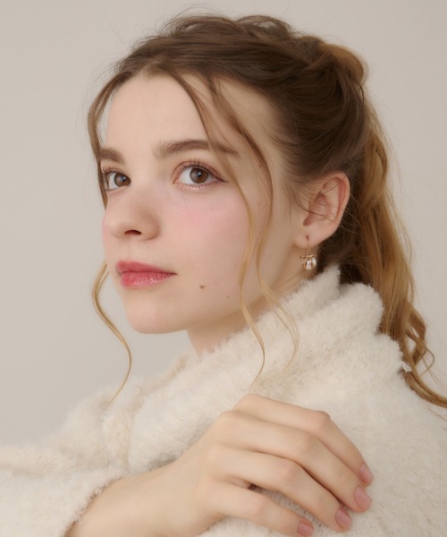 TITTY＆CO.（ティティーアンドコー） ピアス 「Monnette」リボンパール