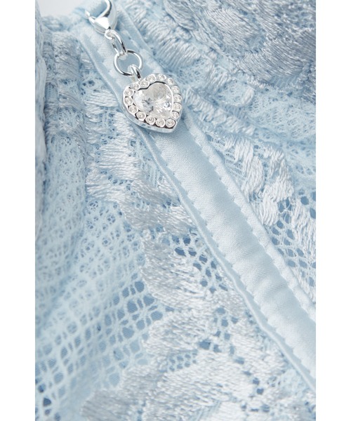 Intimissimi（インティミッシミ） Silky Flowers” Anna ゲピエール