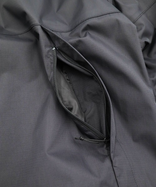 THE NORTH FACE（ザ ノースフェイス） マウンテンパーカー S カーキ