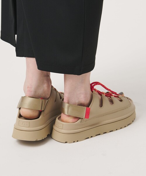 UGG Australia（アグオーストラリア） サンダル 「UGG」ゴールデン