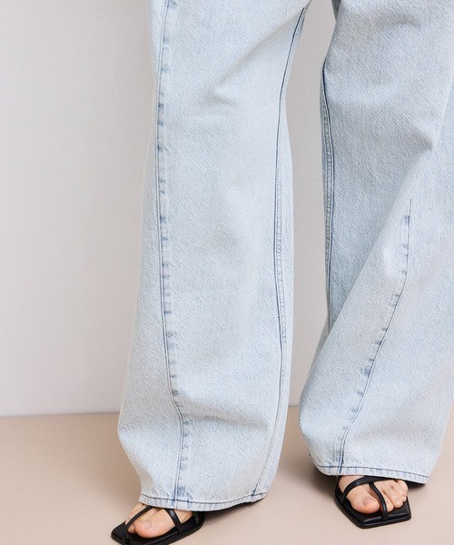 ワイドパンツ ジーンズ デニム デニムパンツ 「WEB限定」・「サステナブル」タックディティールワイドデニムワイドパンツ レディースの画像