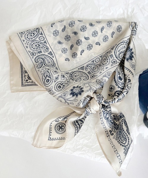 TORY BURCH（トリーバーチ） スカーフ バンダナ Tモノグラム シルク